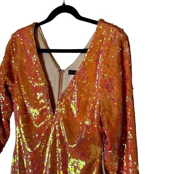 VENUS Iridescent Sequin Peach/Pink Cocktail Dress- Size Medium - Picture 4 of 12